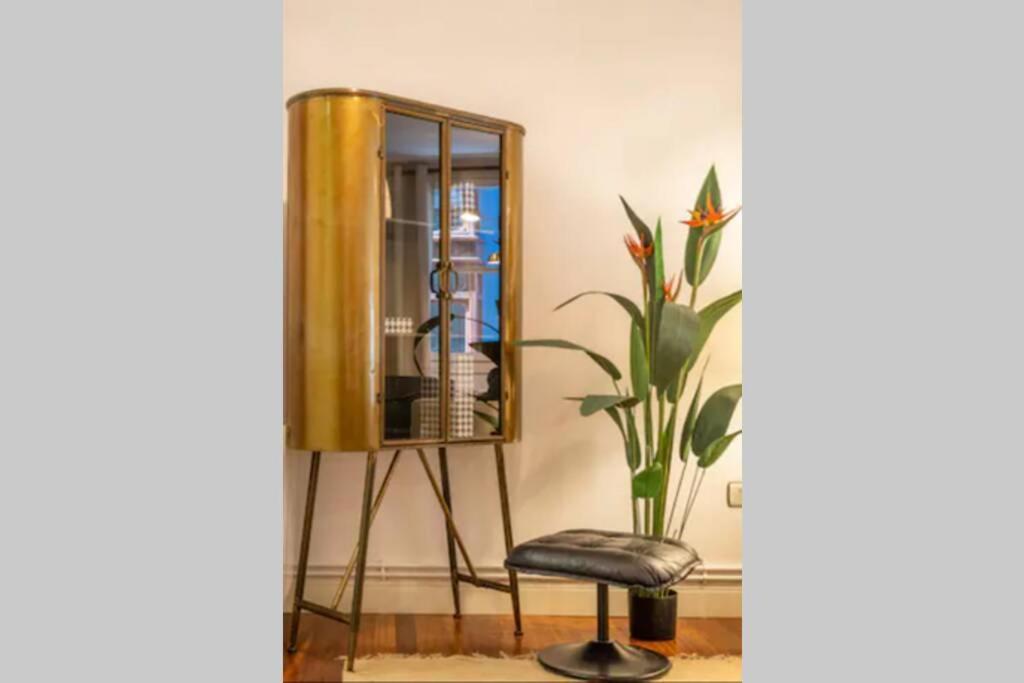 Exclusivo Apartamento En El Casco Viejo Bilbao Bagian luar foto