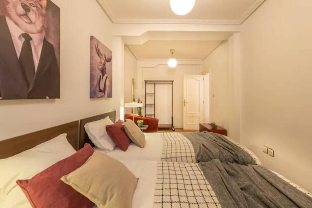 Exclusivo Apartamento En El Casco Viejo Bilbao Bagian luar foto