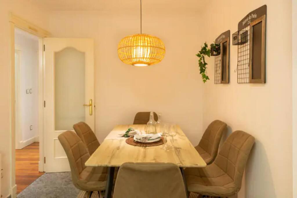 Exclusivo Apartamento En El Casco Viejo Bilbao Bagian luar foto